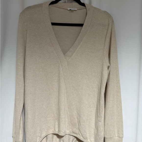 Lot Of 6 Lightweight Tops Sz M-L Now-Spring Long & Short Sleeves New & Used - Picture 7 of 10